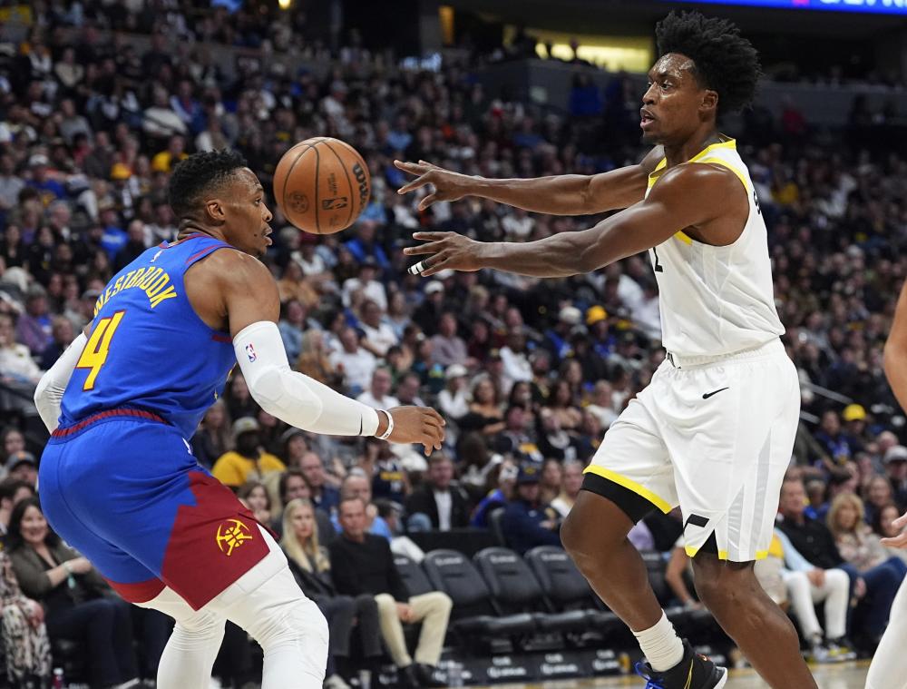 更是对足球 更是对足球