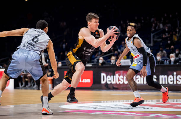 可能爆发的 可能爆发的