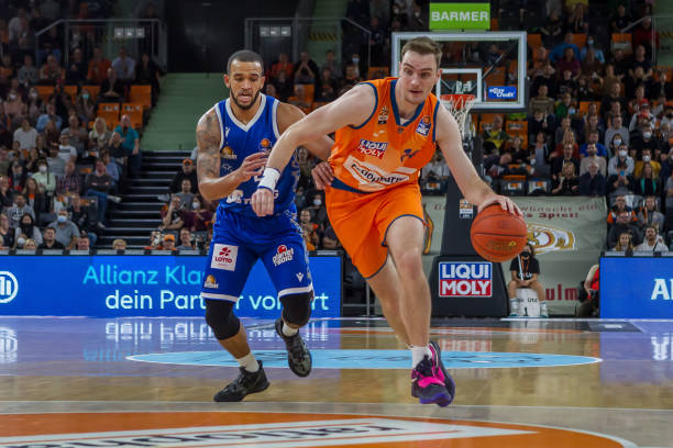 赛场的丢球 赛场的丢球